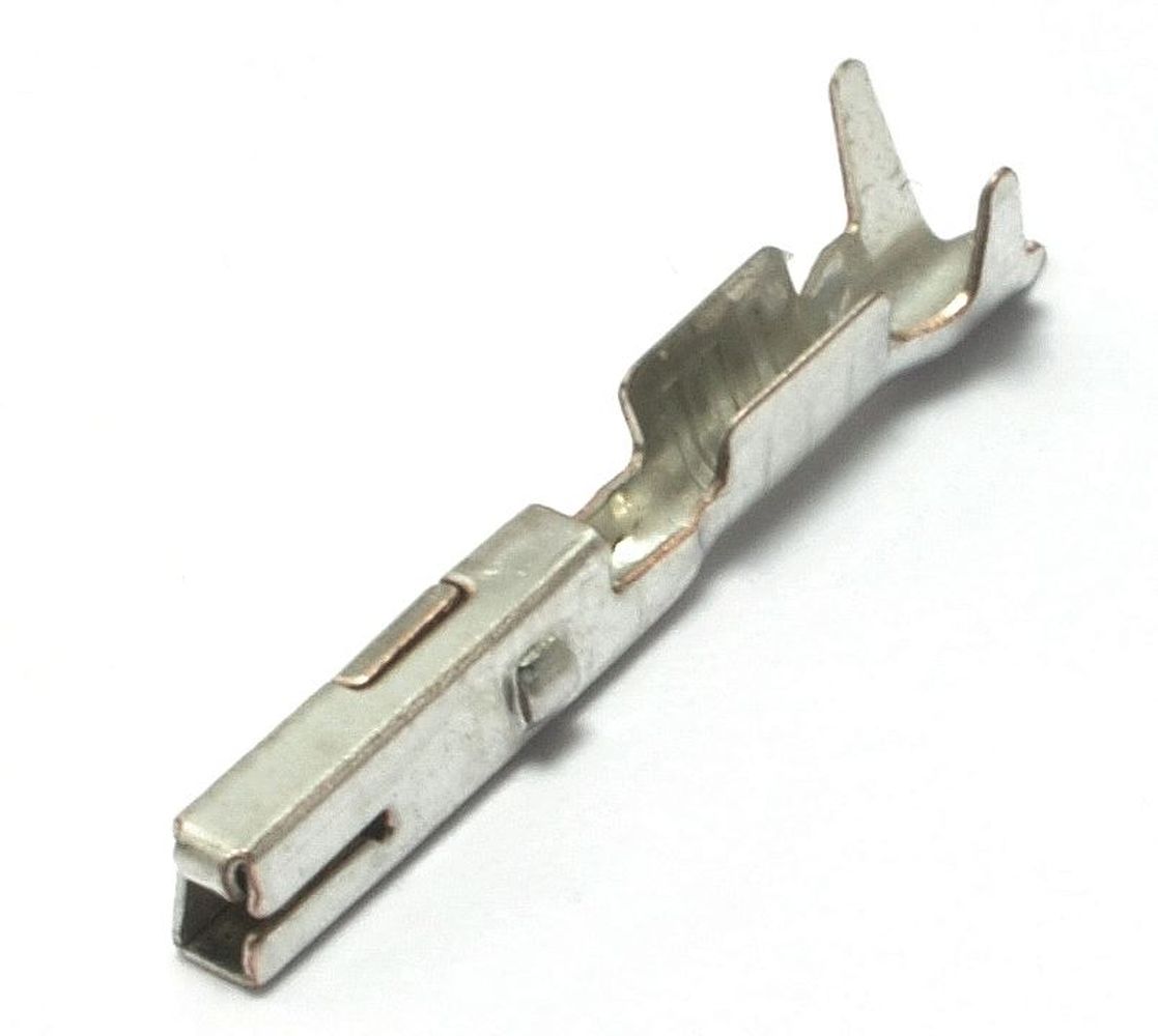 0.64 Female GTS-1 Clean Body SN Terminal Cross Sec (0.5 - 0.5 mm²)